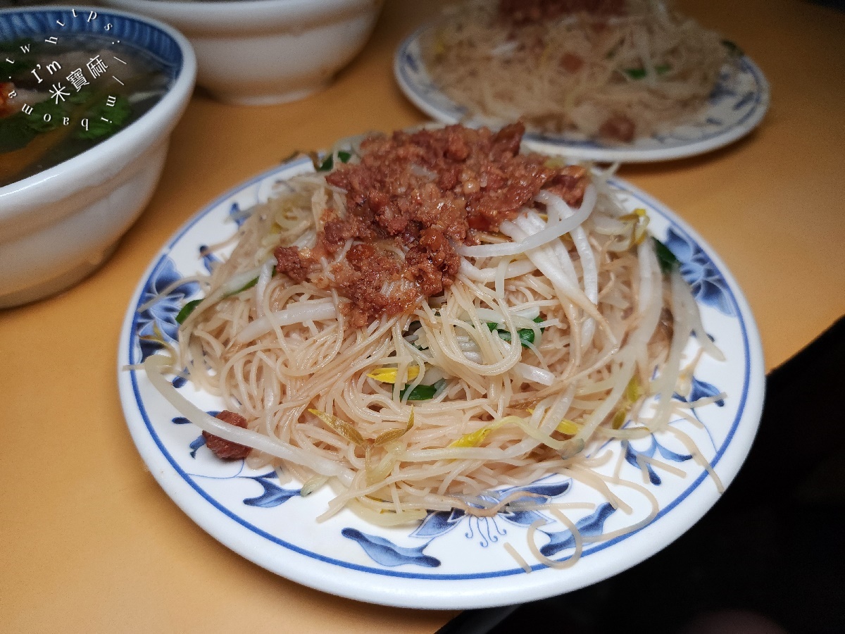 正老牌魷魚平|萬華美食,60年手作魷魚羹+米粉炒,饕客必點一組的古早味傳奇! 正老牌魷魚平|萬華美食,60年手作魷魚羹+米粉炒,饕客必點一組的古早味傳奇!