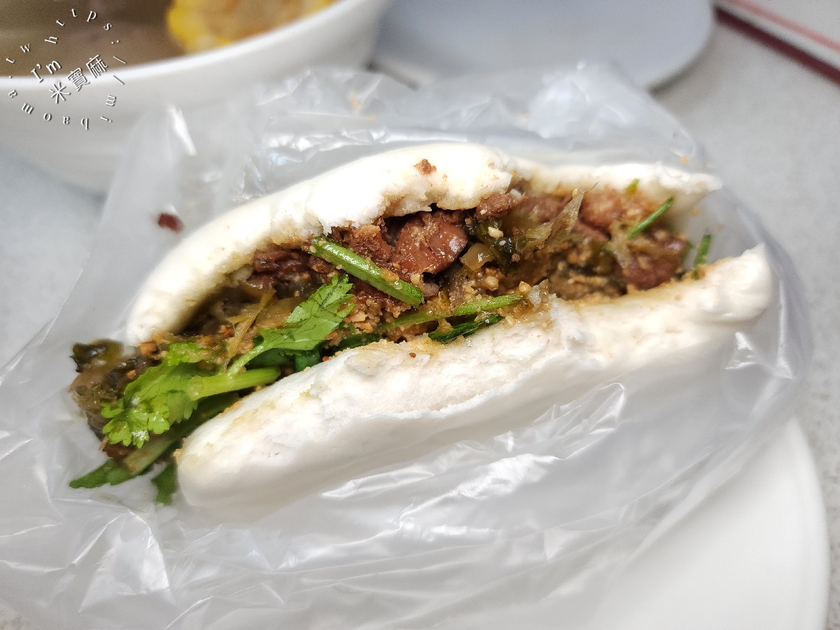 藍家割包｜公館美食，米其林必比登推薦，台大週邊必吃銷魂割包與暖胃四神湯！