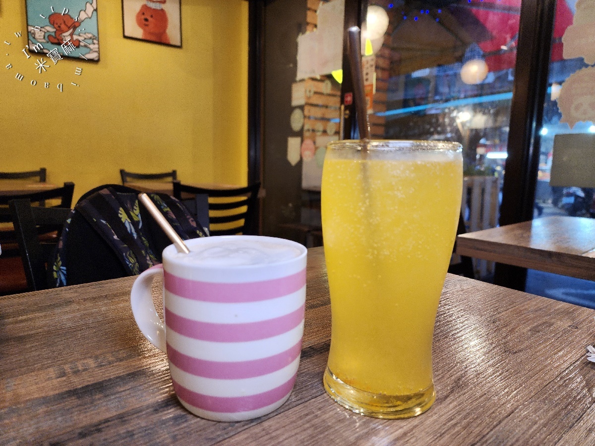 愛沐義麵屋┃興南夜市美食。多口味義大利麵，搭配套餐更豐富