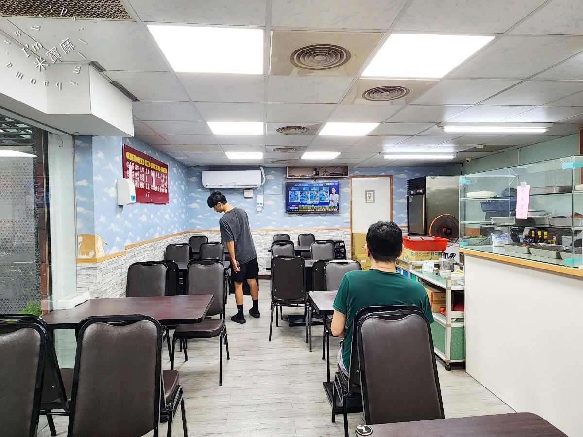 田田家傳牛肉麵館｜永和美食，巷弄人氣牛肉麵，家常牛肉麵、餛飩麵、鍋燒麵通通有