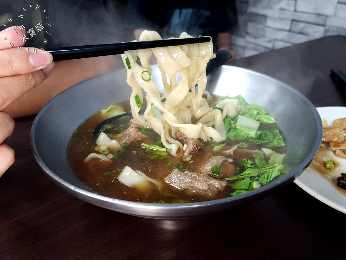 田田家傳牛肉麵館｜永和美食，巷弄人氣牛肉麵，家常牛肉麵、餛飩麵、鍋燒麵通通有