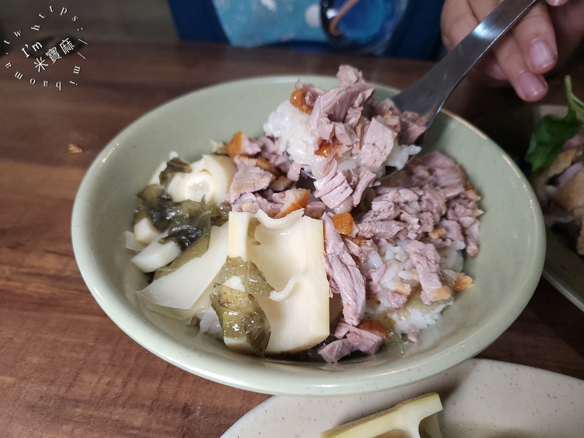 三塊厝鵝家庄|永和美食,在地人氣鵝肉店!必點鵝肉飯、煙燻鵝肉、蚵仔湯,晚餐宵夜聚餐推薦 三塊厝鵝家庄|永和美食,在地人氣鵝肉店!必點鵝肉飯、煙燻鵝肉、蚵仔湯,晚餐宵夜聚餐推薦