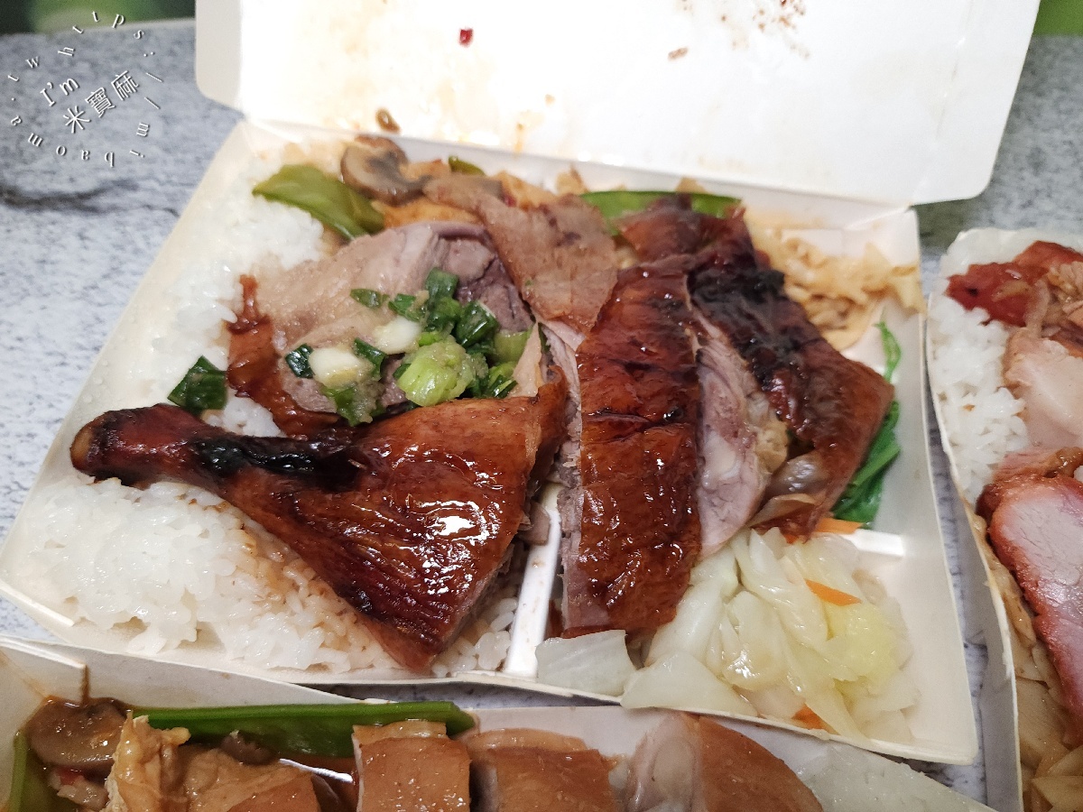 香港鴻海燒腊店|永和保平路燒臘便當推薦!脆皮烤鴨腿、玫瑰油雞腿,內用熱湯免費續 香港鴻海燒腊店|永和保平路燒臘便當推薦!脆皮烤鴨腿、玫瑰油雞腿,內用熱湯免費續