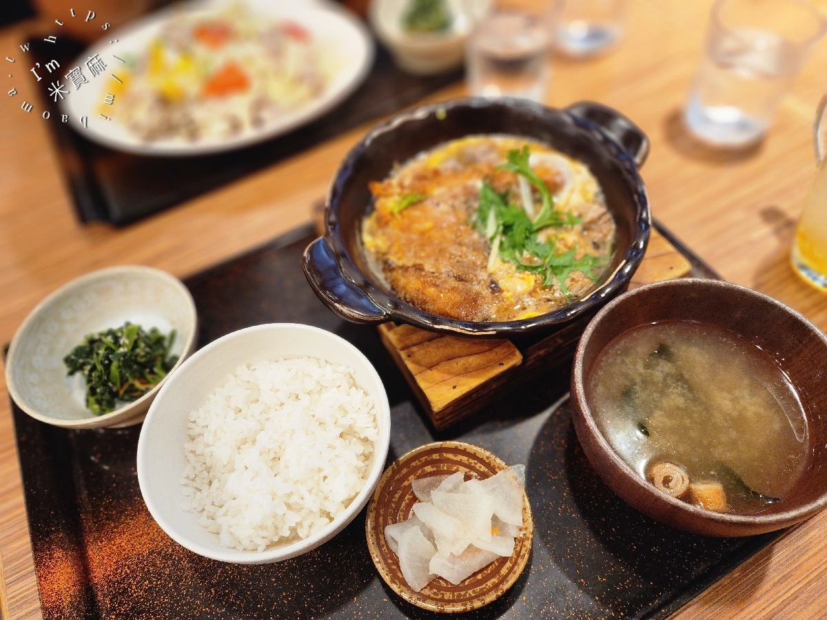 YAYOI彌生軒 板橋車站店｜板橋環球美食，日式定食一次吃三種！炸豬排、豪華煮、鰻魚三吃都好滿足