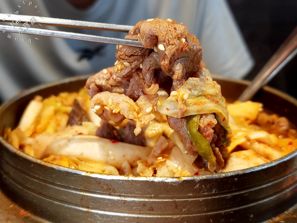 朝鮮味韓國料理┃新莊韓式料理。50道韓國小菜吃到飽、主餐吃不完還能打包