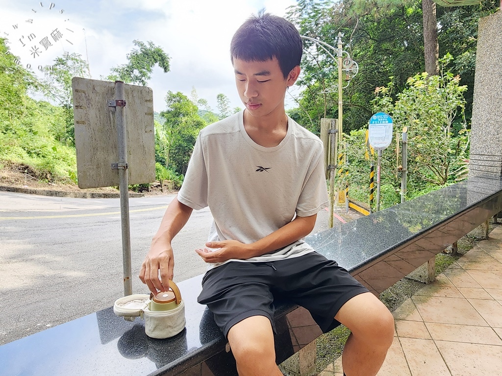 Eilong宜龍茶器 茶具旅行組┃瓷壺泡茶更有質感，倒茶優雅、斷水俐落不滴桌!精品茶具送禮自用都得宜