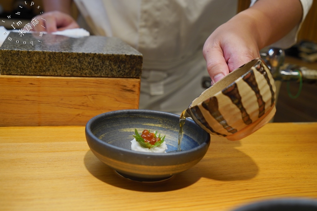 逸壽司┃國父紀念館日本料理。隱身巷弄無菜單日料!環境幽美氛圍佳，聚餐約會好選擇