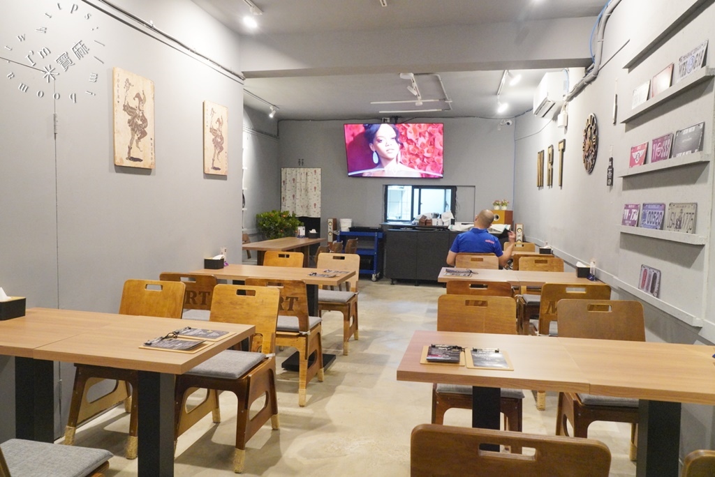 MRT bistro┃南京復興餐酒館。創意料理道道精采有水平，團聚小約會都適合，平日還有商業午餐提供