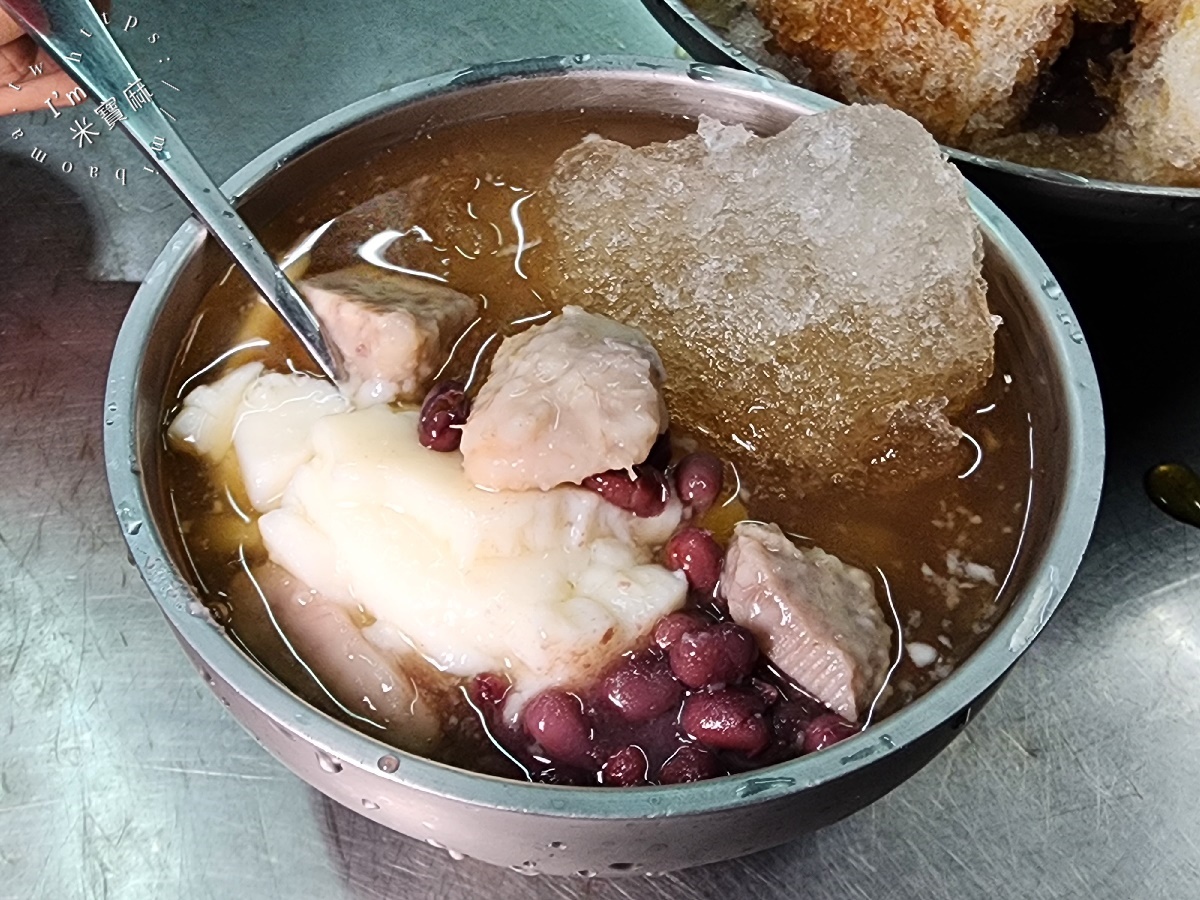 如意黑糖挫冰┃南機場夜市美食。豆漿紅茶1000cc平價又大杯，豆花冰品多選擇