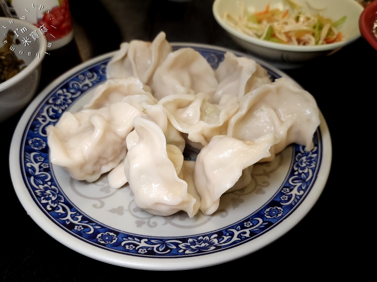 山西御品刀削麵館┃台北大安美食。首推木須炒麵必吃，炸醬刀削麵大碗滿足，小菜選擇也不少