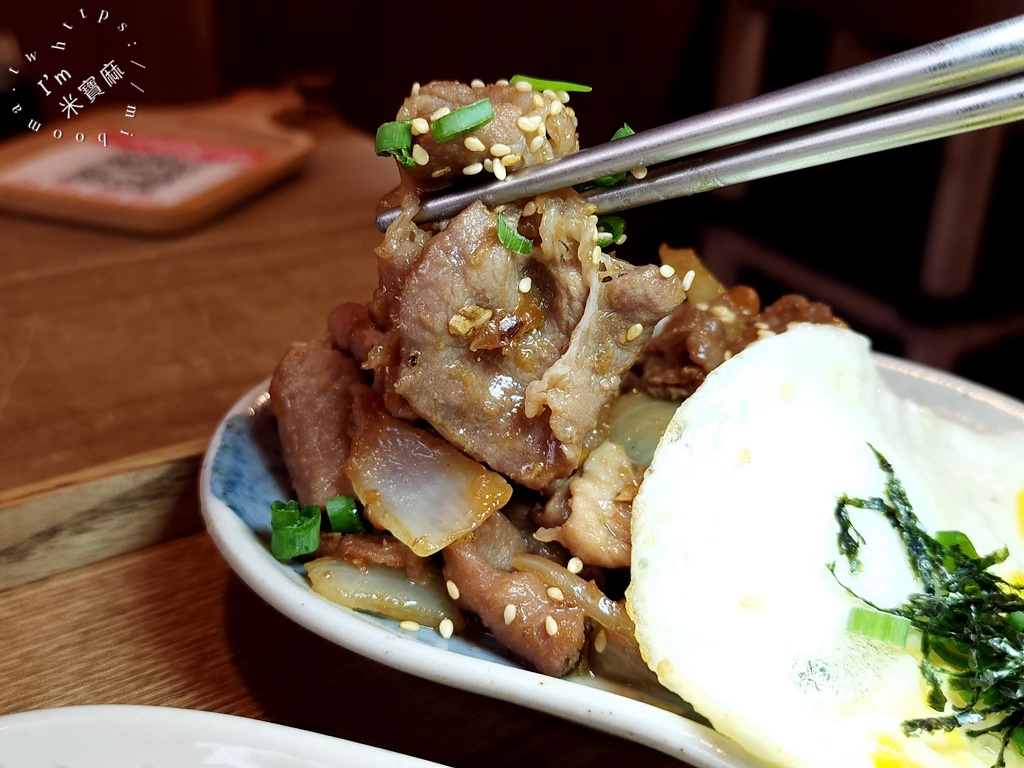 日日村咖啡食堂┃永和美食。復古日系雜貨氛圍，輕食下午茶儀式感拉滿