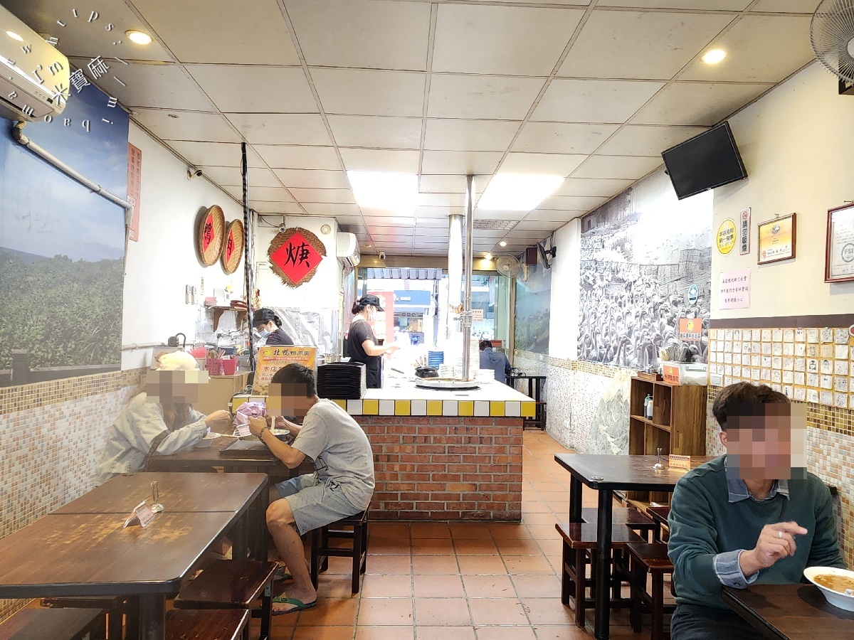 北鴨鴨肉羹｜新店光明街美食，王齊麟都臣服的碧潭旁高CP值鴨肉羹飯，甜香帶辣太銷魂！