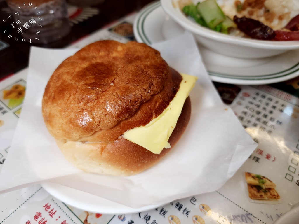 得閒飲茶港式茶餐廳┃永和美食。秒入香港氛圍茶餐廳，道地港味來這裡吃!