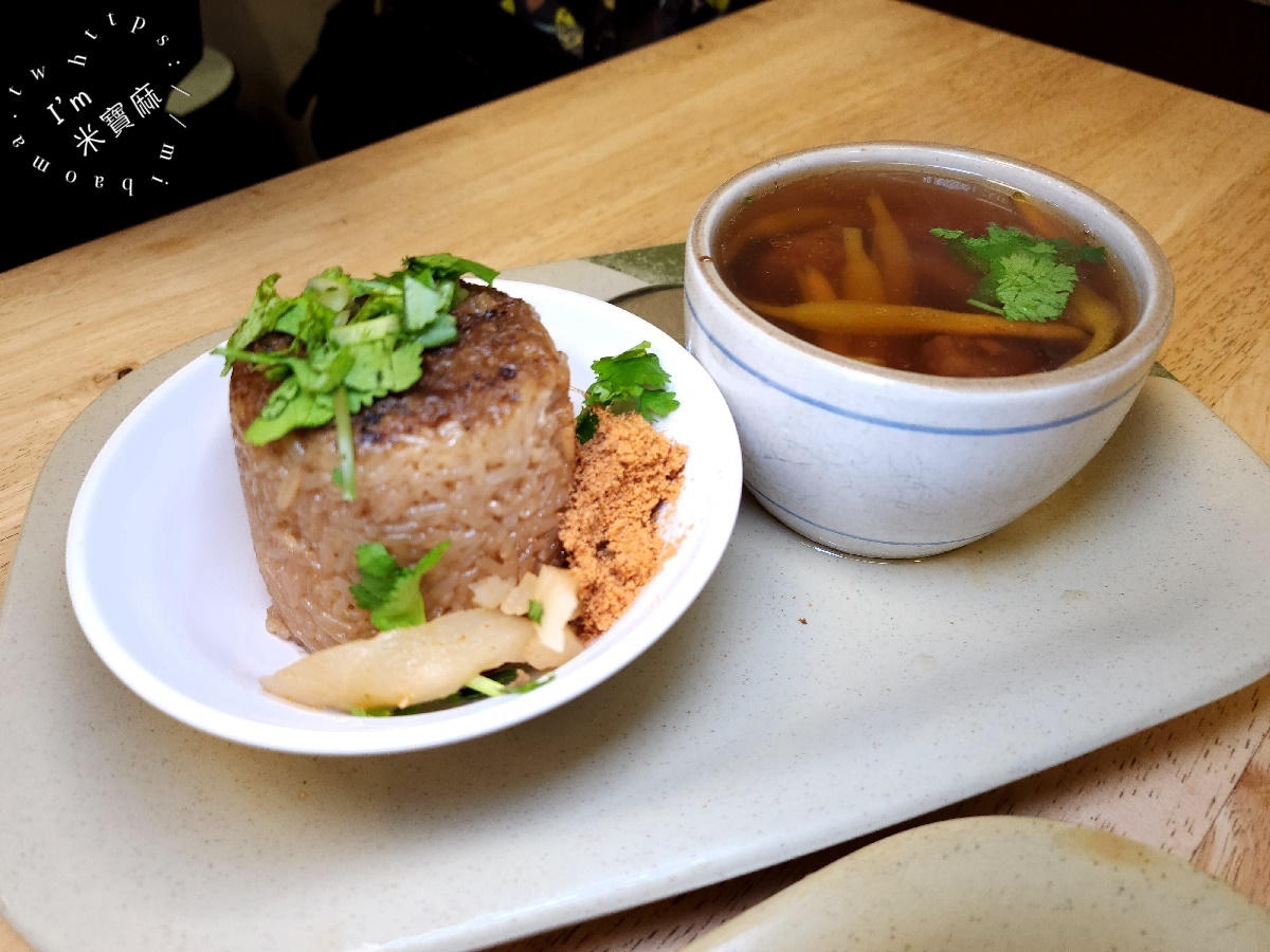 王記排骨酥湯┃台北美食。老饕都懂的好味道，排骨酥湯一喝就愛上，還有個人盅佛跳牆也很正點