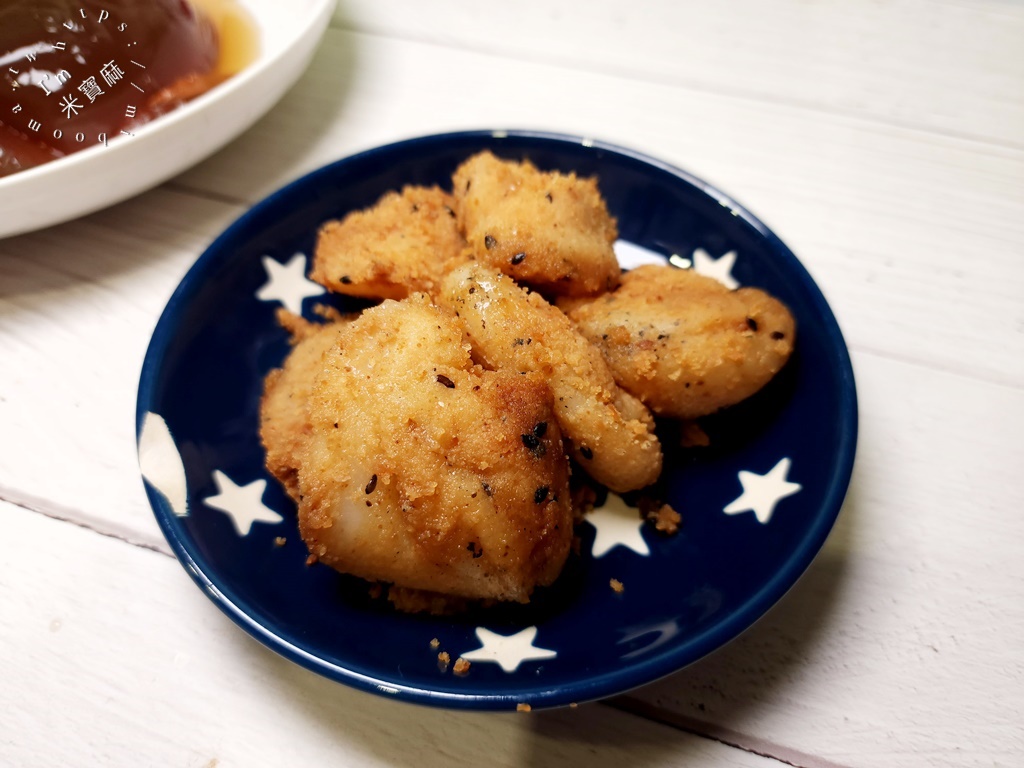 麻糬寶寶┃永和樂華夜市美食。連續六年榮獲米其林推薦的麻糬，吃過還真的很不錯