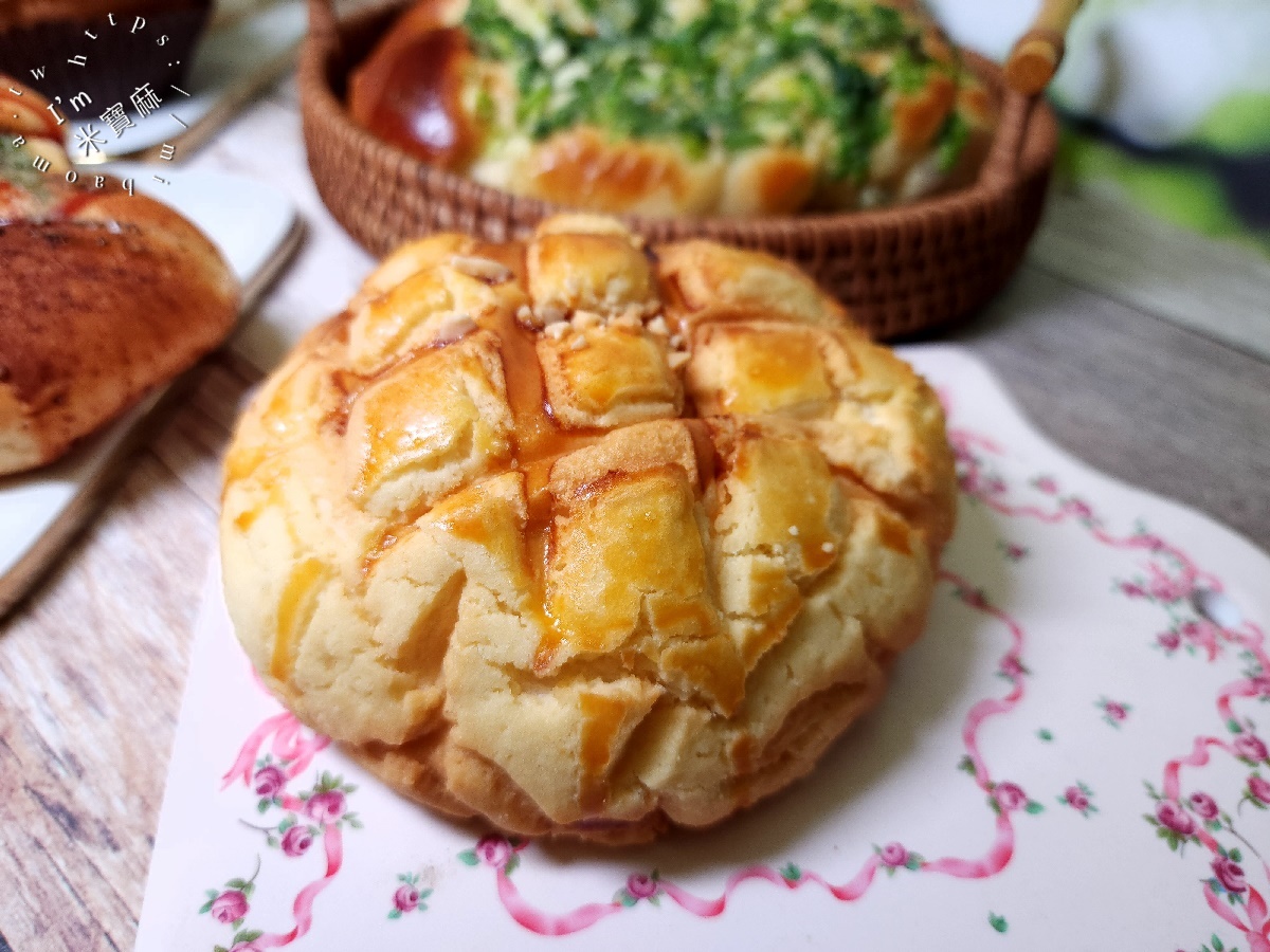 安太座烘焙坊 An-tiger┃中和美食。多口味夾餡菠蘿麵包、人氣奶油青蔥胖都好吃，還有季節限定草莓品項太滿足了