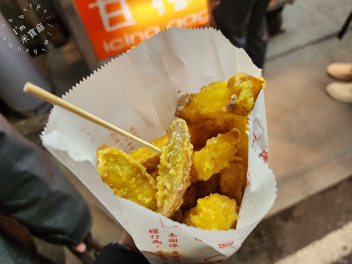 佳佳福甘梅薯條┃興南夜市美食。外酥內細嫰的炸地瓜條!三種口味選擇，柔滑口感一次愛上