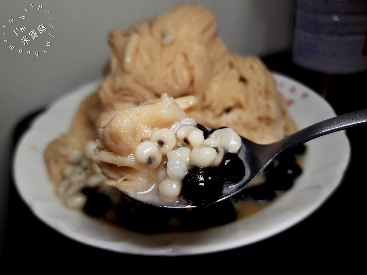 延三夜市豆花嫂┃大同區豆花冰品。30年老店必吃寒天豆花、暖心甜湯，讓你的味蕾戀愛了！
