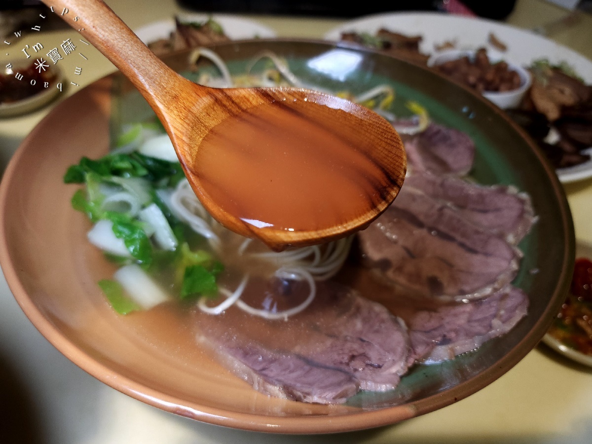 阿彰的店┃永和美食。經典滷味綜合拼盤來一份!搭配套餐更豐富、招牌乾麵簡單又好吃