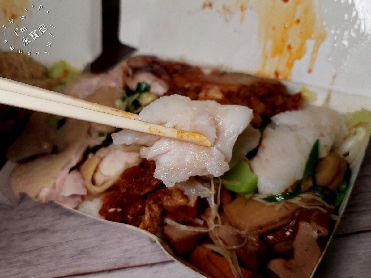 夫妻飯莊┃南機場夜市美食。未營業先排隊的人氣店家!三拼只要130元、14種主菜任你挑