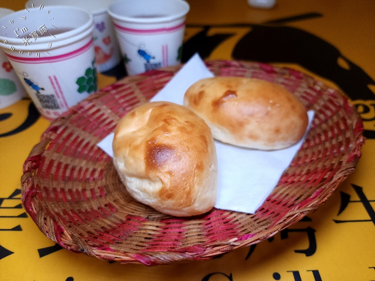 77 seven kitchen 美式燒烤牛排┃永和美食。平價原肉排餐份量超有感，內用濃湯冷飲自助無限