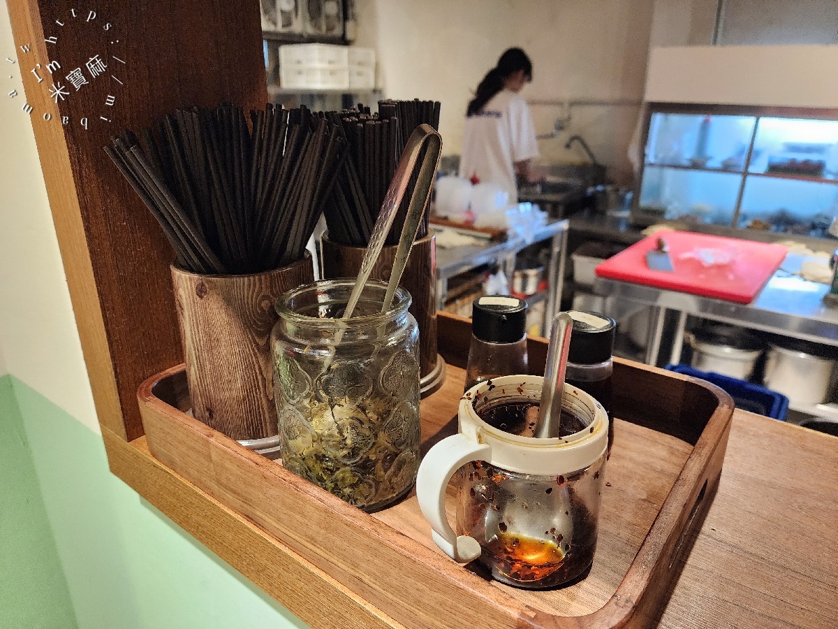 好麵好 Goodles｜板橋牛肉麵，眷村風情，紅燒清燉都銷魂，必吃牛肉捲餅！