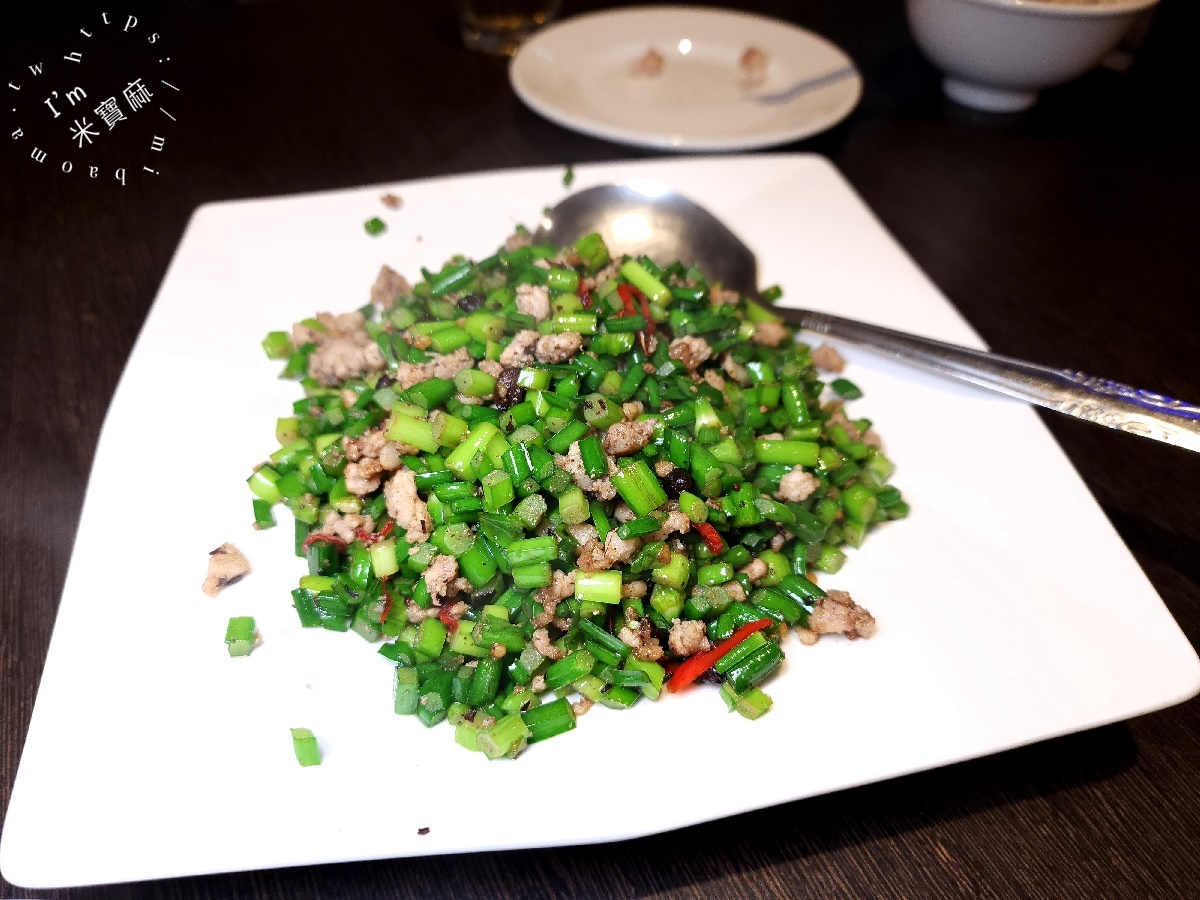 花娘小館創始店┃台北美食。黃仁勳來台推薦必吃川菜餐廳，平日生意也非常好