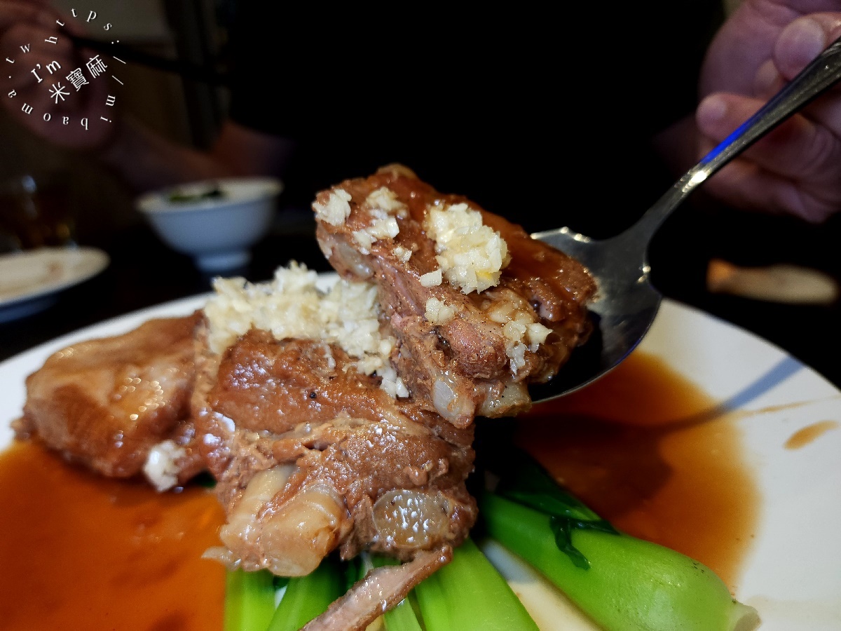 花娘小館創始店┃台北美食。黃仁勳來台推薦必吃川菜餐廳，平日生意也非常好
