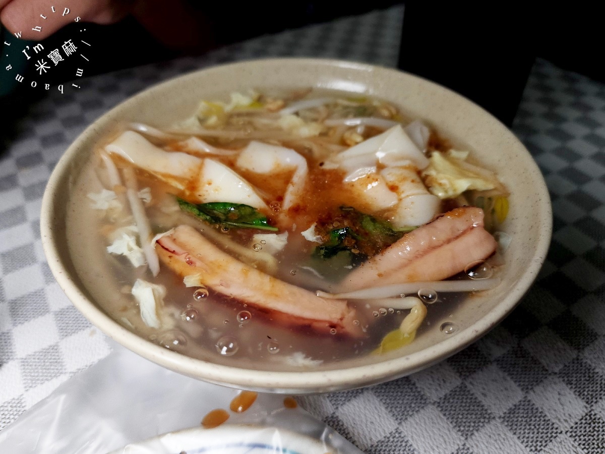 老船長蝦仁羹┃興南夜市美食。蝦仁羹真材實料大口滿足!銅板價可以吃的很豐富