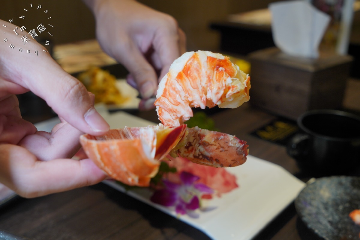 双禾町鍋物 中和南勢角店┃中和火鍋。海陸雙饗套餐更澎湃，和牛祭太過癮了!還有自助吧無限續用