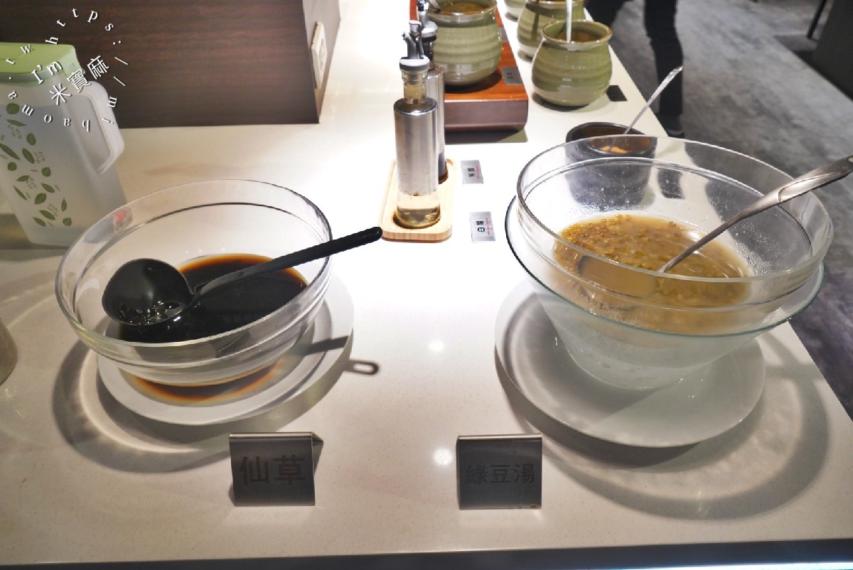 双禾町鍋物 中和南勢角店┃中和火鍋。海陸雙饗套餐更澎湃，和牛祭太過癮了!還有自助吧無限續用
