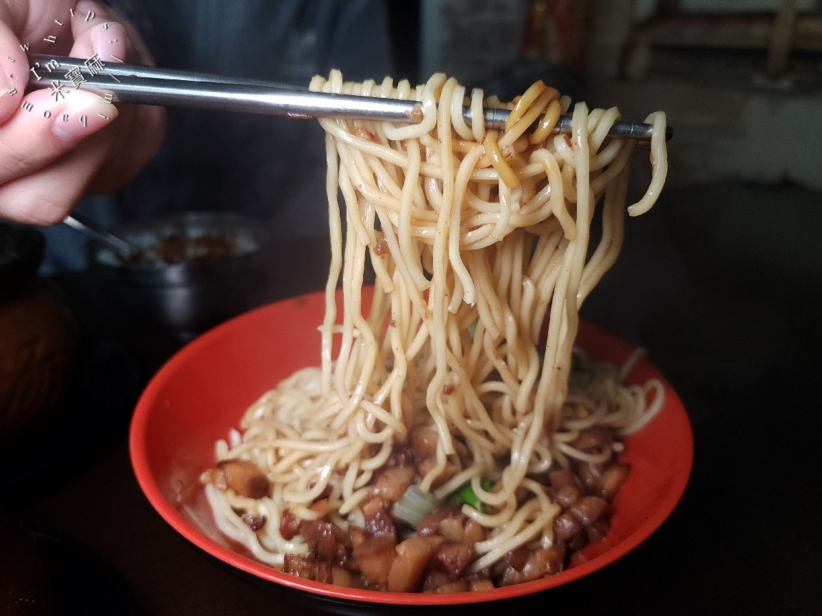 甕中甕炭火煨湯 | 板橋美食,專業月嫂古法慢煨12小時,近30種濃郁湯品暖心暖胃,加碼推薦銷魂滷肉飯! 甕中甕炭火煨湯 | 板橋美食,專業月嫂古法慢煨12小時,近30種濃郁湯品暖心暖胃,加碼推薦銷魂滷肉飯!