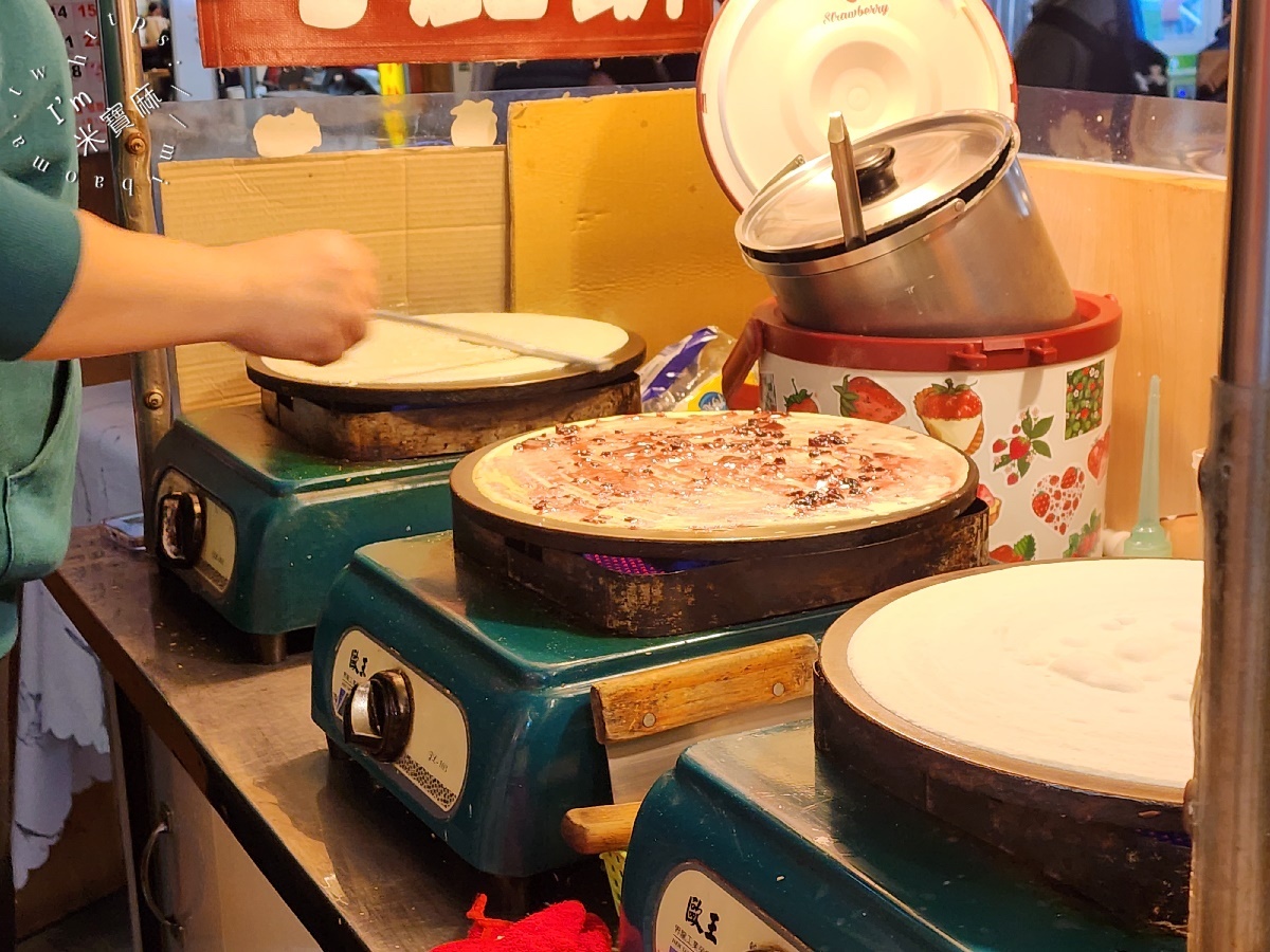 新店熊熊可麗餅┃新店大豐路美食。超過50種以上的可麗餅口味，點心正餐來一份很剛好