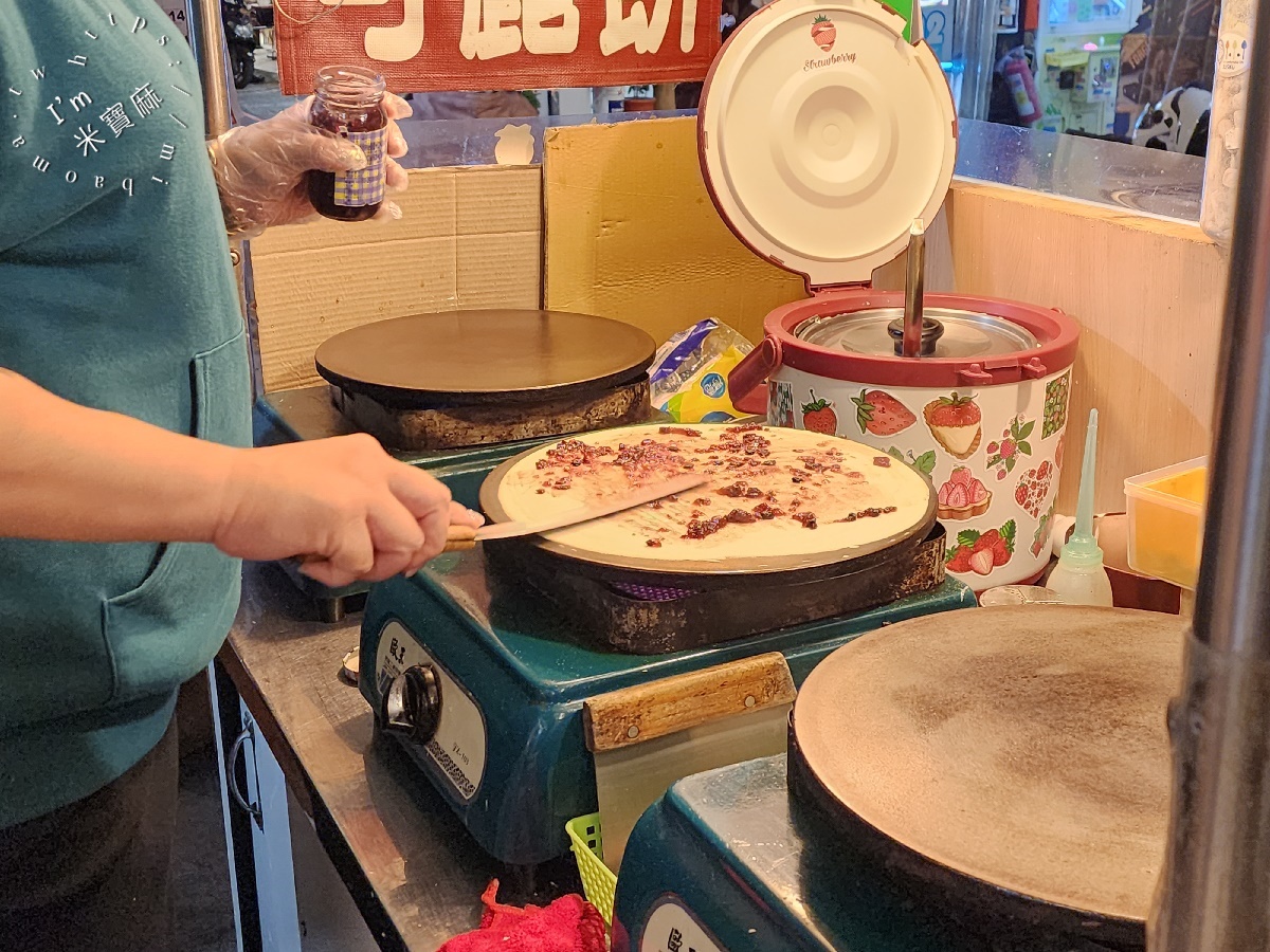 新店熊熊可麗餅┃新店大豐路美食。超過50種以上的可麗餅口味，點心正餐來一份很剛好