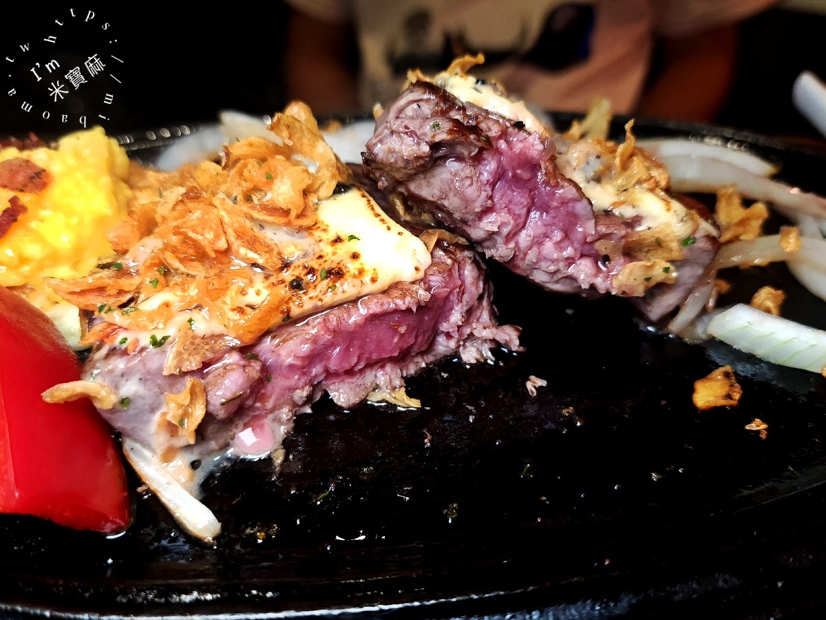 凱薩西餐牛排┃台北牛排吃到飽。一週只開三天的神秘牛排館，自助吧豐富有誠意，外帶百元價更超值