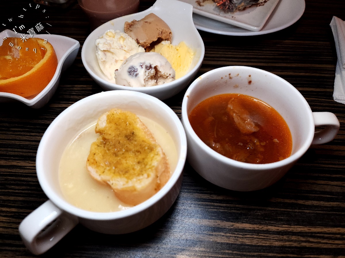 凱薩西餐牛排┃台北牛排吃到飽。一週只開三天的神秘牛排館，自助吧豐富有誠意，外帶百元價更超值