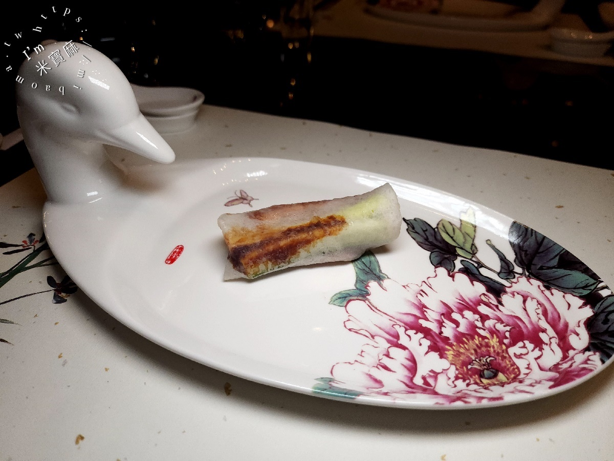 君品酒店 頤宮中餐廳 Le Palais ┃連續7年米其林三星，此生必吃火焰片皮鴨，實在是有夠正點!蘿蔔絲餅一定要預訂起來