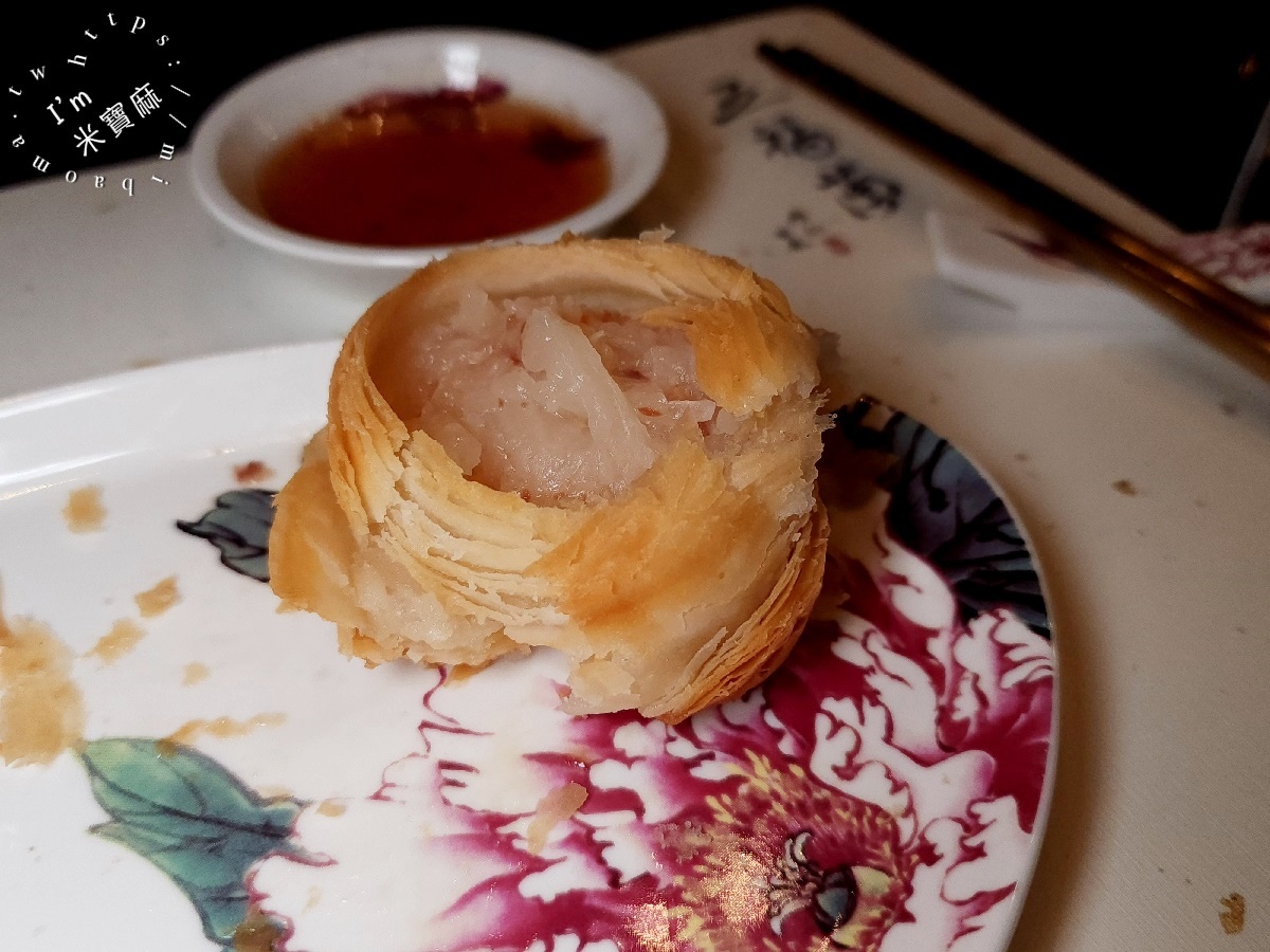 君品酒店 頤宮中餐廳 Le Palais ┃連續7年米其林三星，此生必吃火焰片皮鴨，實在是有夠正點!蘿蔔絲餅一定要預訂起來