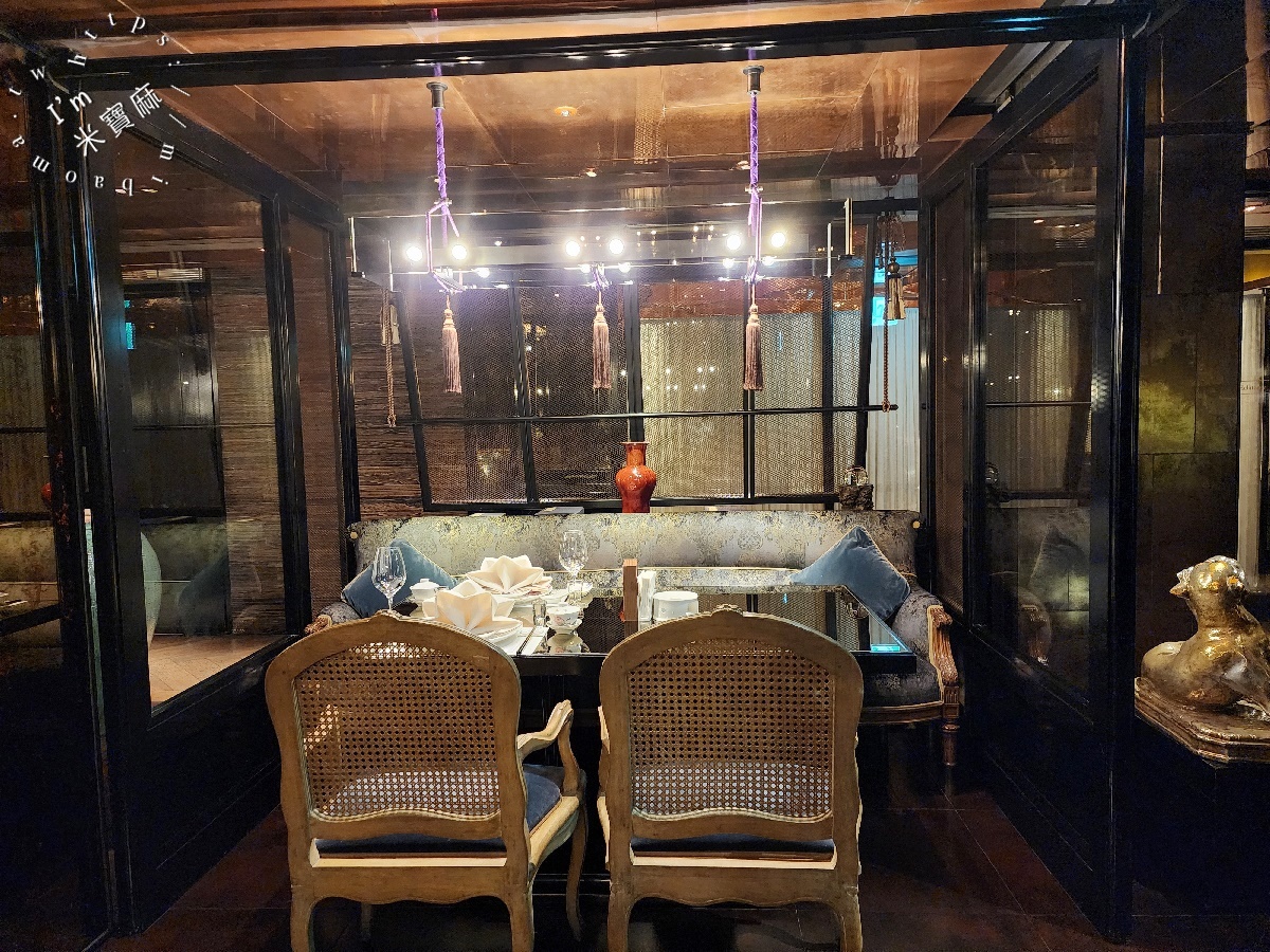 君品酒店 頤宮中餐廳 Le Palais ┃連續7年米其林三星，此生必吃火焰片皮鴨，實在是有夠正點!蘿蔔絲餅一定要預訂起來