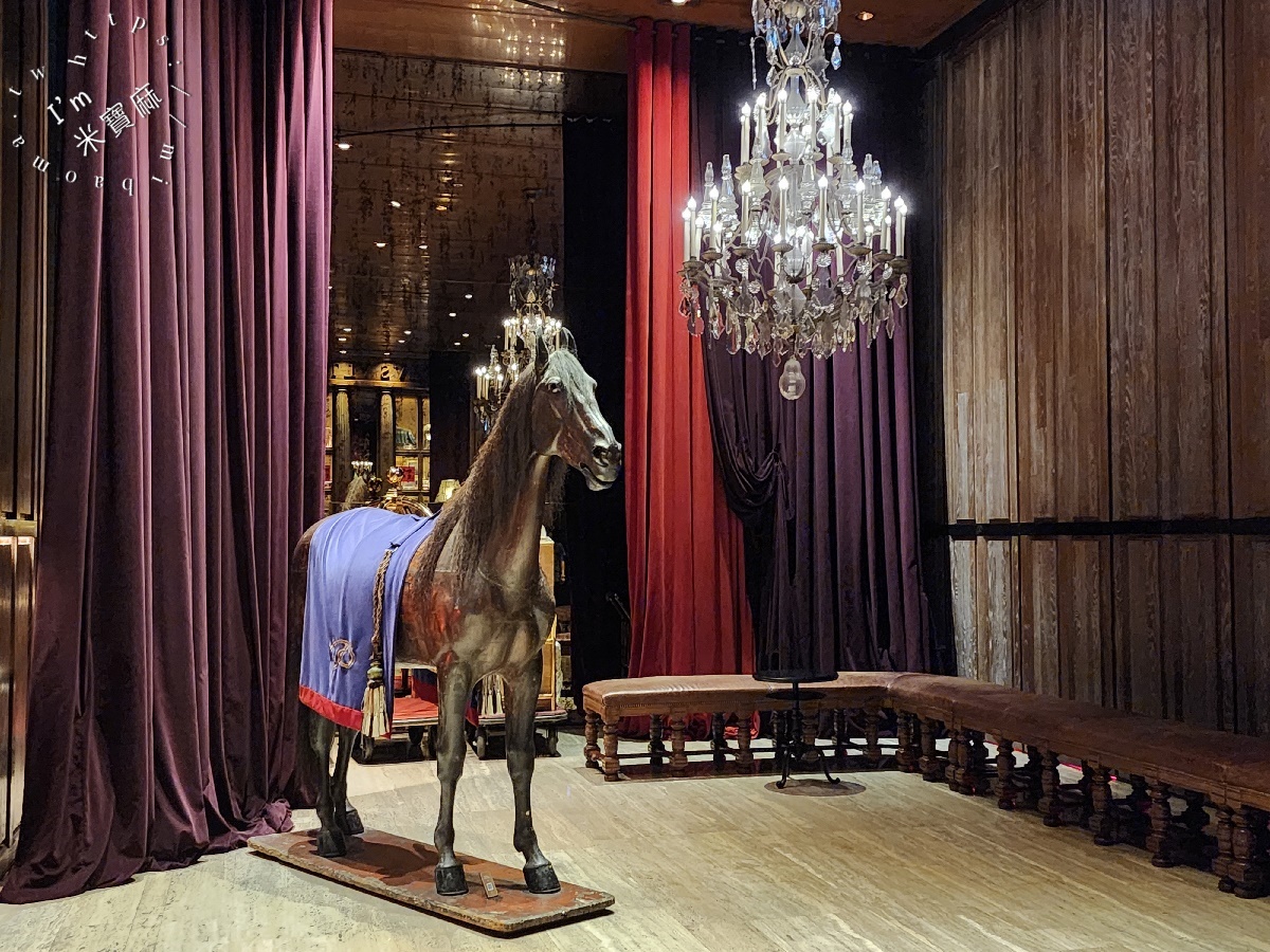 君品酒店 頤宮中餐廳 Le Palais ┃連續7年米其林三星，此生必吃火焰片皮鴨，實在是有夠正點!蘿蔔絲餅一定要預訂起來