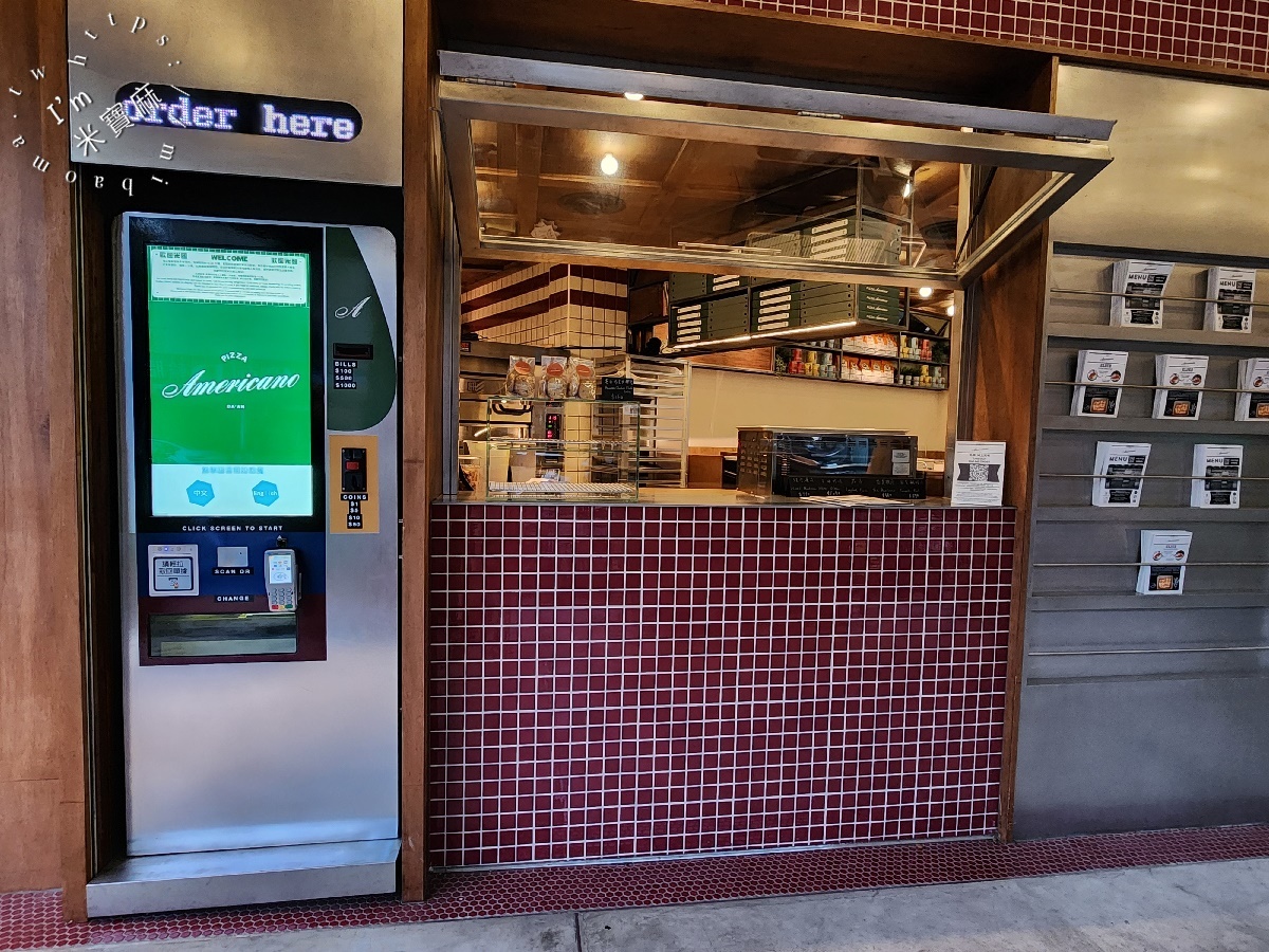 Pizza Americano 老美披薩┃信義安和pizza，寵物友善餐廳。手工酸種披薩，紅醬白醬必吃，另有單片選擇!