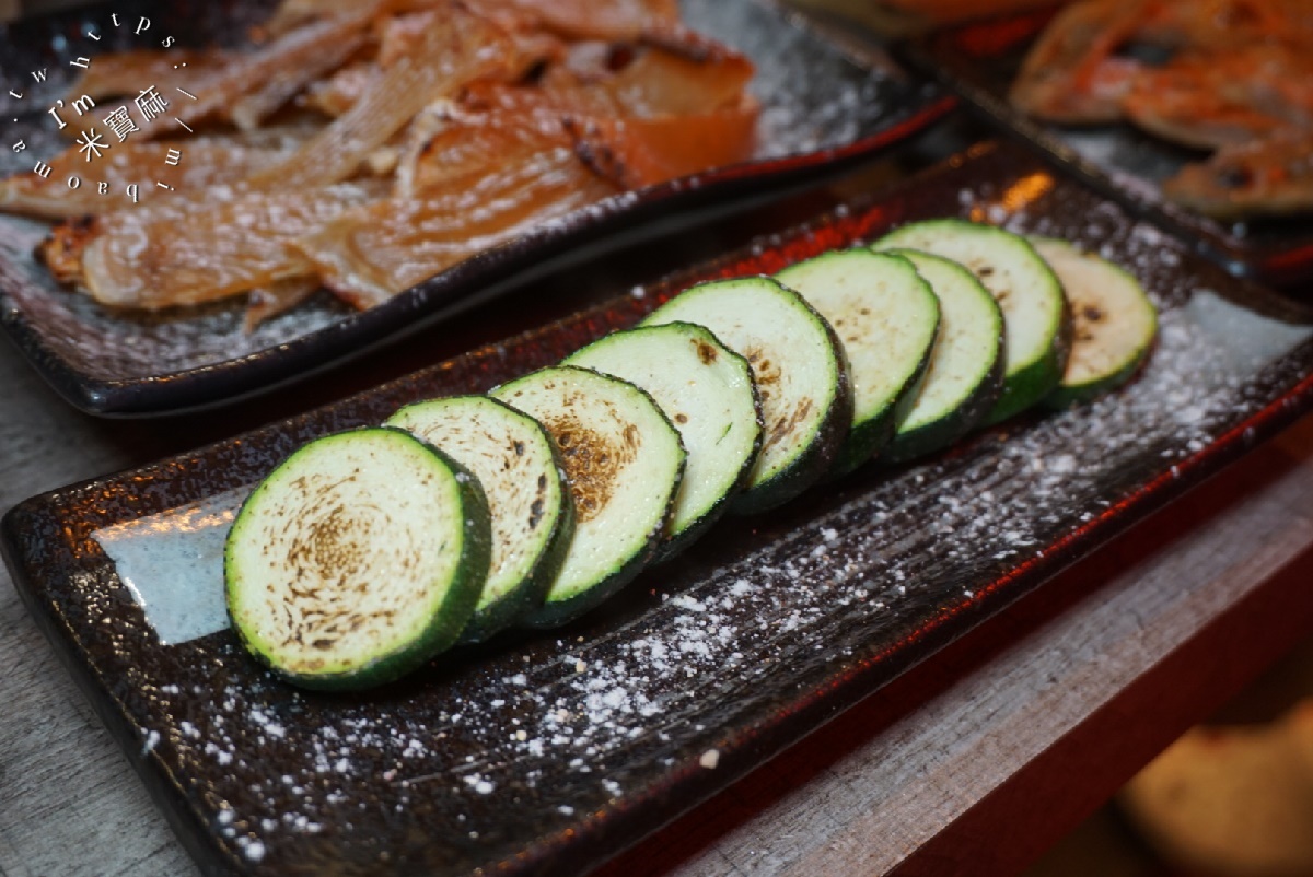 川楓酒食館┃中山區居酒屋。2小時698無限暢飲讓氣氛更到位，多種燒烤熱食都很正點