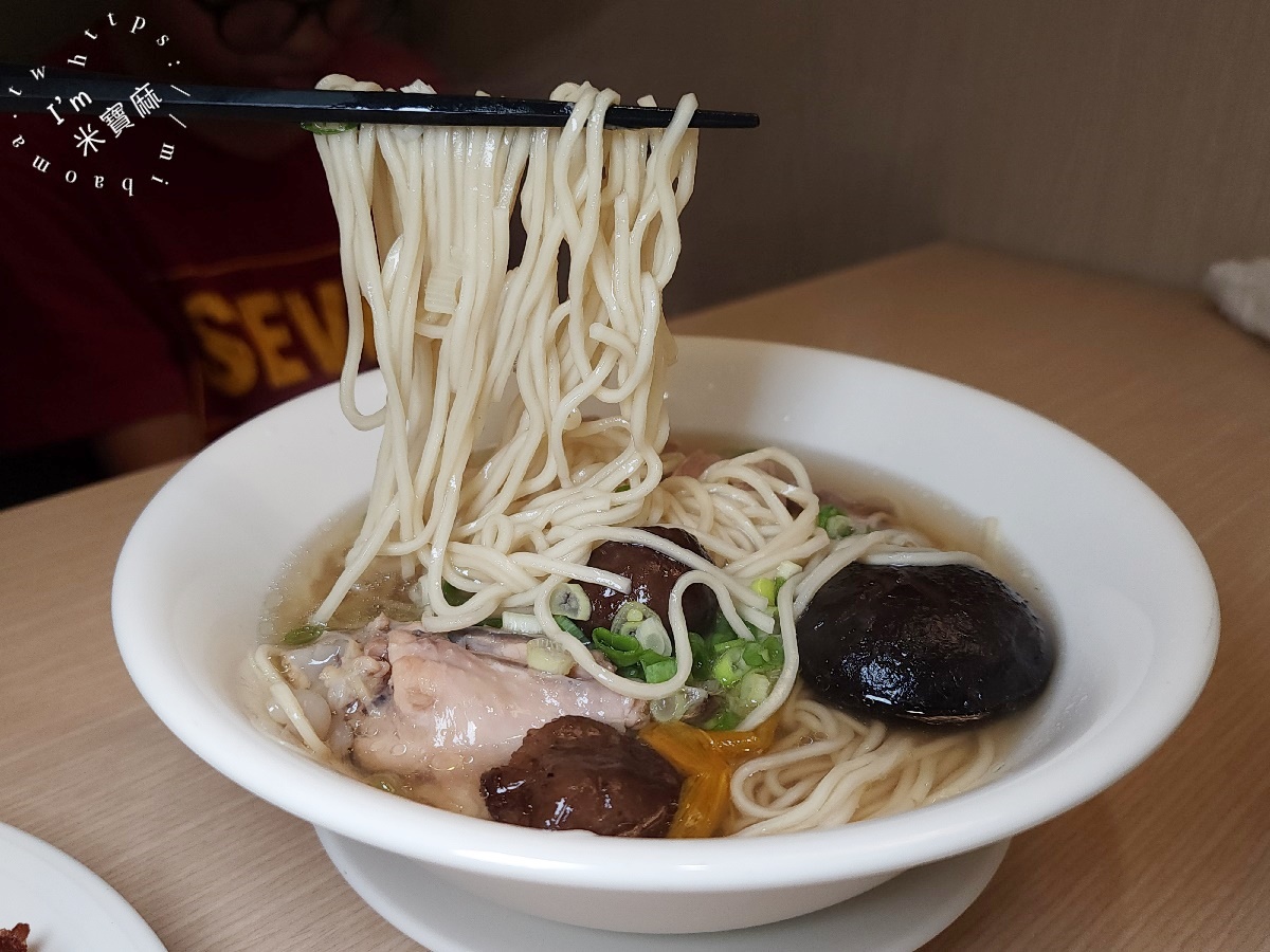 好事食品┃永和美食。鼎泰豐師傅手藝平價嚐！永和排骨蛋炒飯、招牌麵食，吃貨必衝！