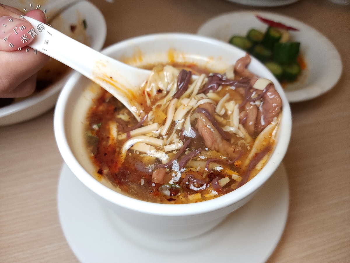 好事食品┃永和美食。鼎泰豐師傅手藝平價嚐！永和排骨蛋炒飯、招牌麵食，吃貨必衝！