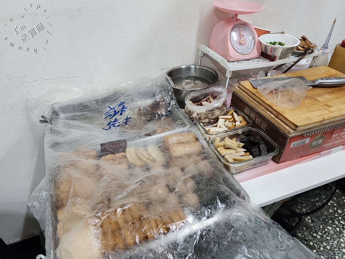 吉立小館┃中和廟口美食。在地人私藏的暖心牛肉麵與滷味小吃，CP值高到想天天報到