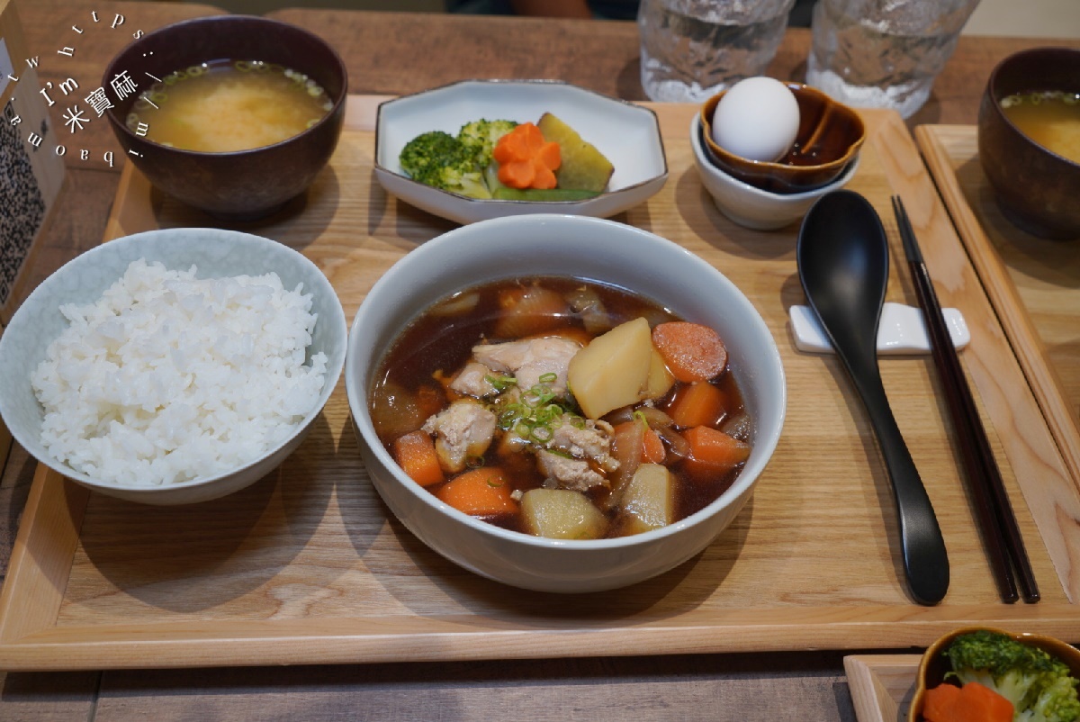 Lena Kitchen 莉娜廚房┃南京復興日式定食。健康少油鹽，日本客都愛的薑汁燒肉、馬鈴薯燉肉，美拍餐具質感爆棚！