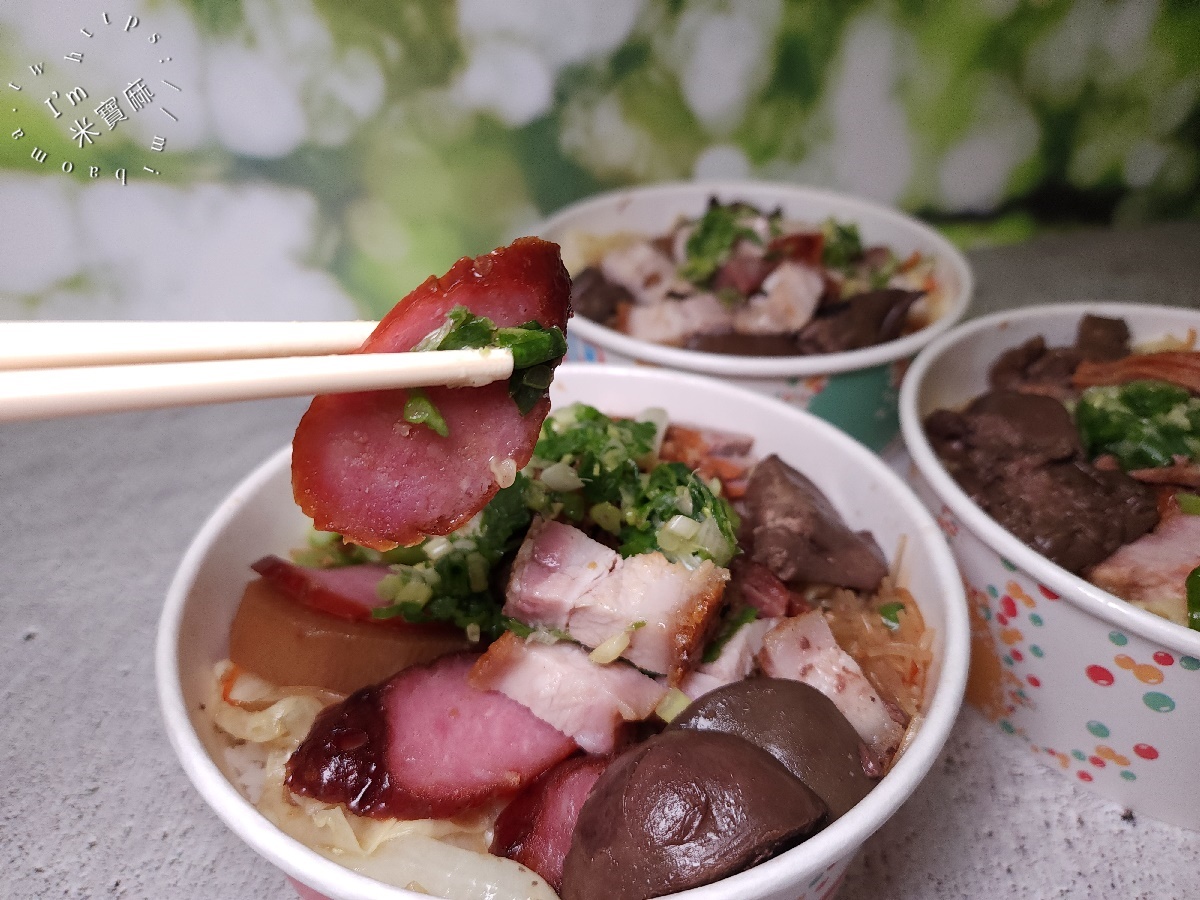 香港裕記揚燒臘┃土城美食。六樣配菜直接給你，脆皮燒肉好吃到跪！