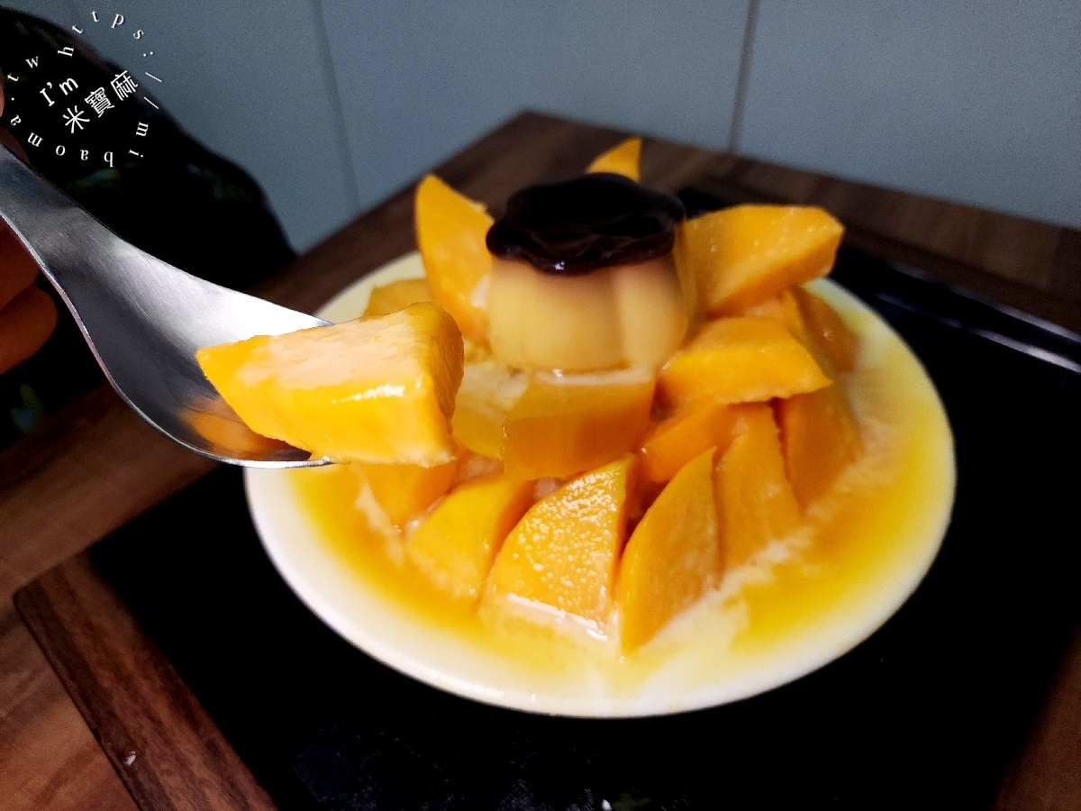 杏玥冰坊┃萬華美食。超霸氣芒果布丁牛奶冰一定要點，鳳梨冰清甜又好吃