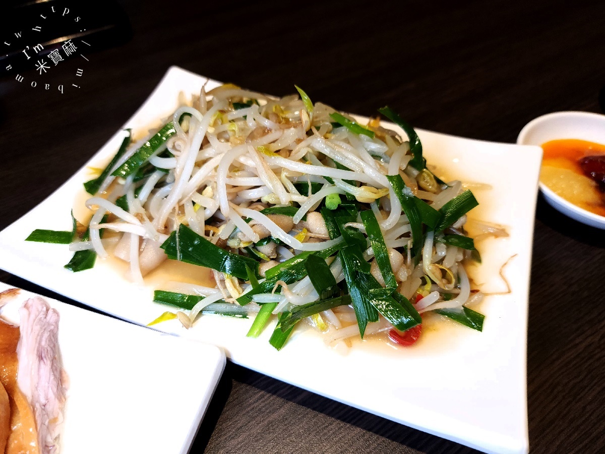 新悅鵝肉┃新店美食。嫰鮮帶油香的鵝肉真的有夠正點，三種口味選擇都好吃