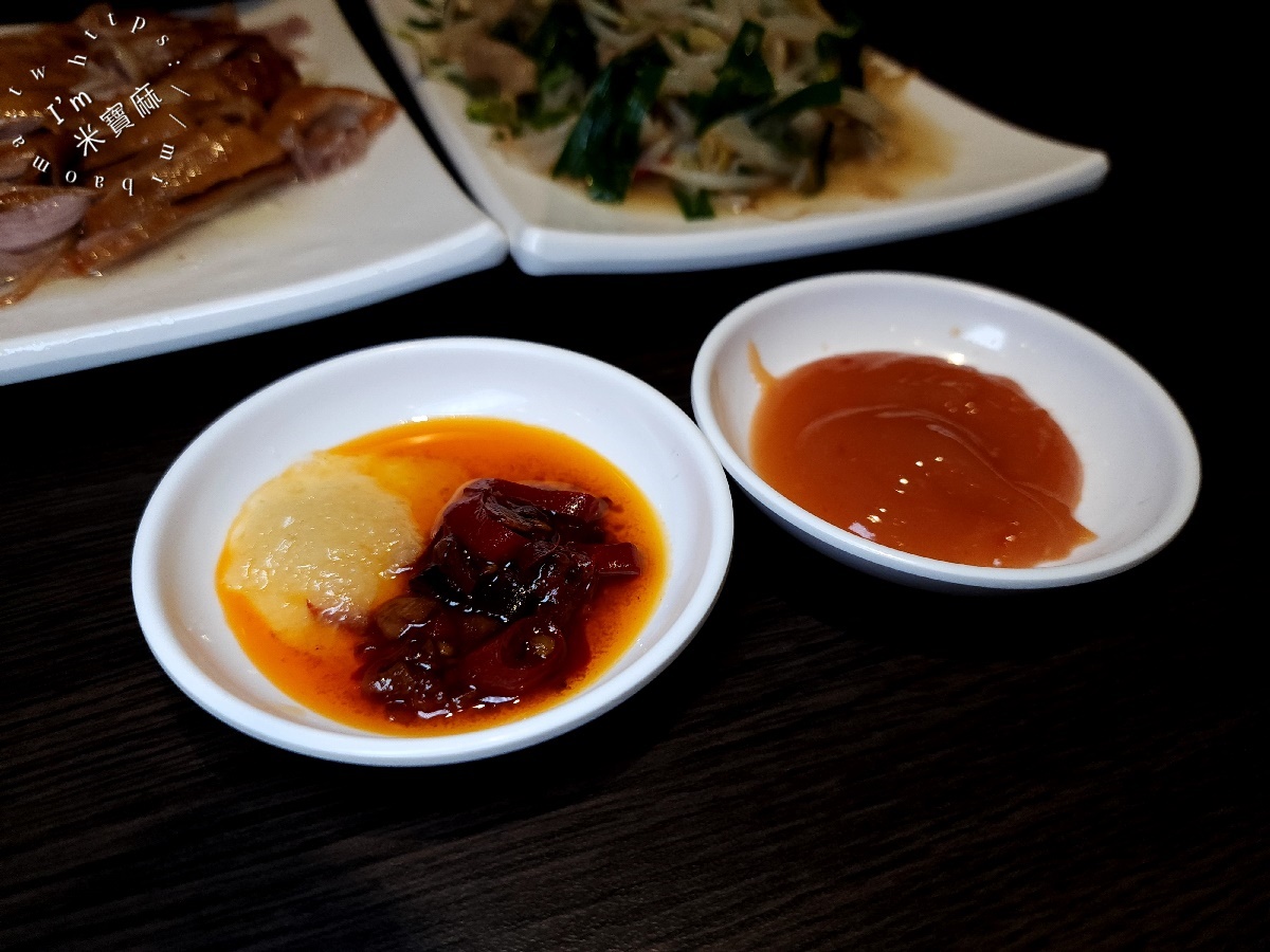 新悅鵝肉┃新店美食。嫰鮮帶油香的鵝肉真的有夠正點，三種口味選擇都好吃